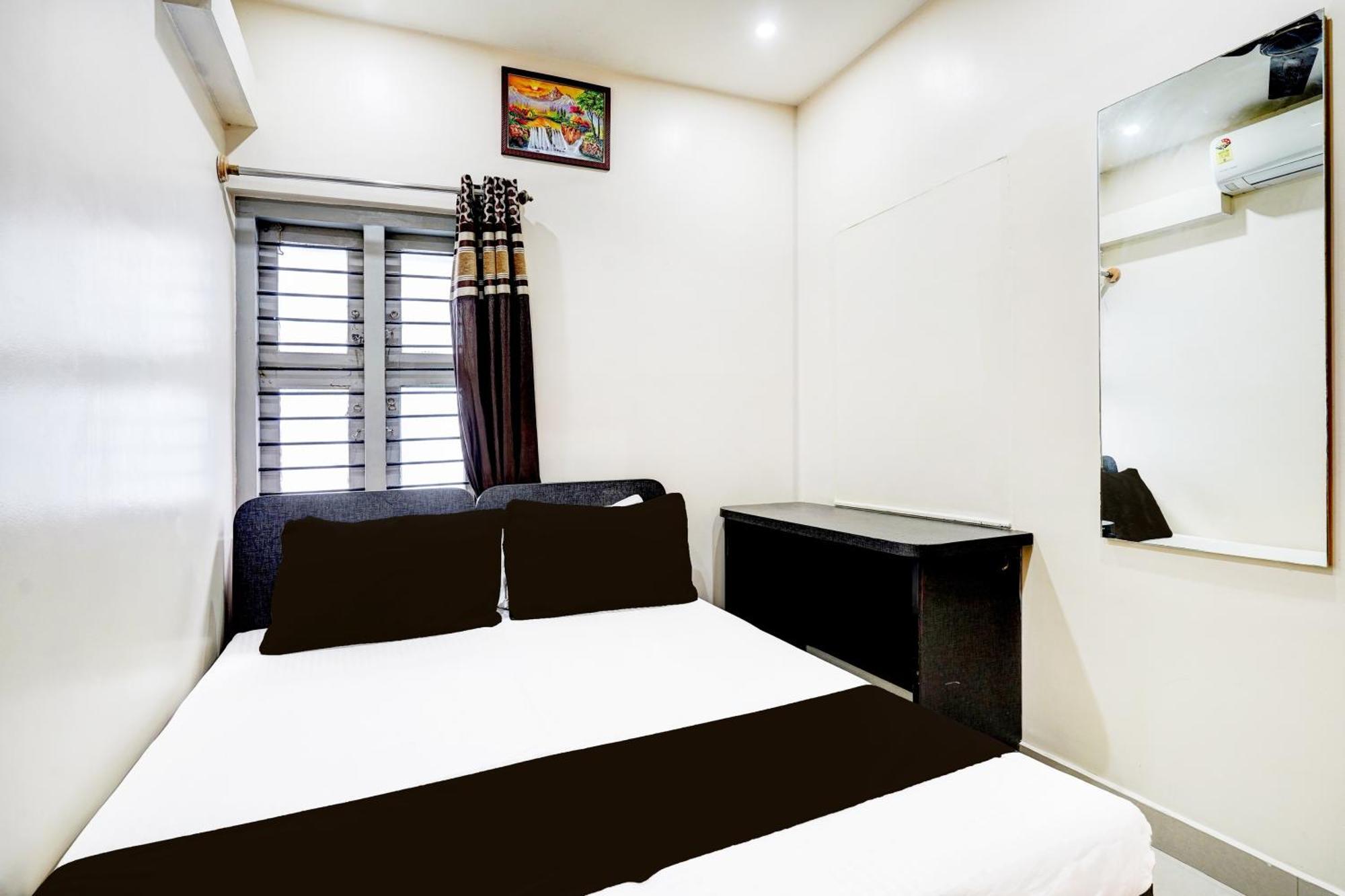 Nagananda Residency Hotel Bangalore Exterior foto