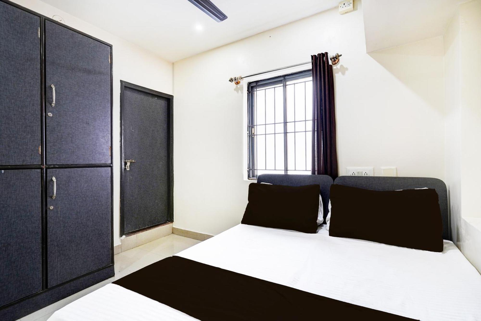 Nagananda Residency Hotel Bangalore Exterior foto